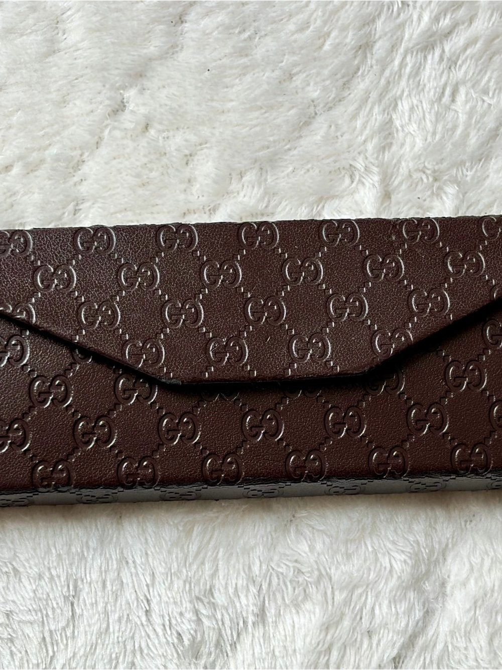 Authentic Gucci foldable leather eyeglass case - Picture 2 of 16